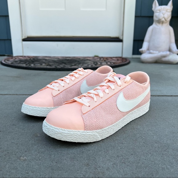 Nike Blazer Low SE GS - Picture 3 of 7